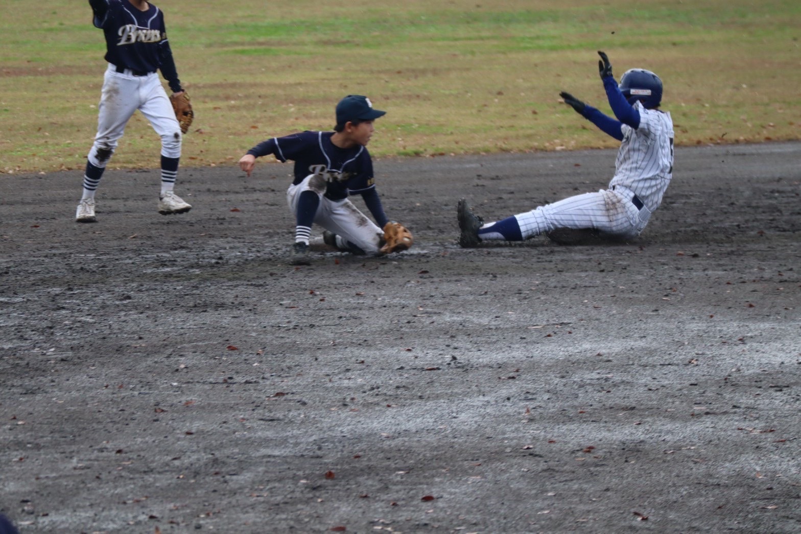 11月23日、26日、27日　活動